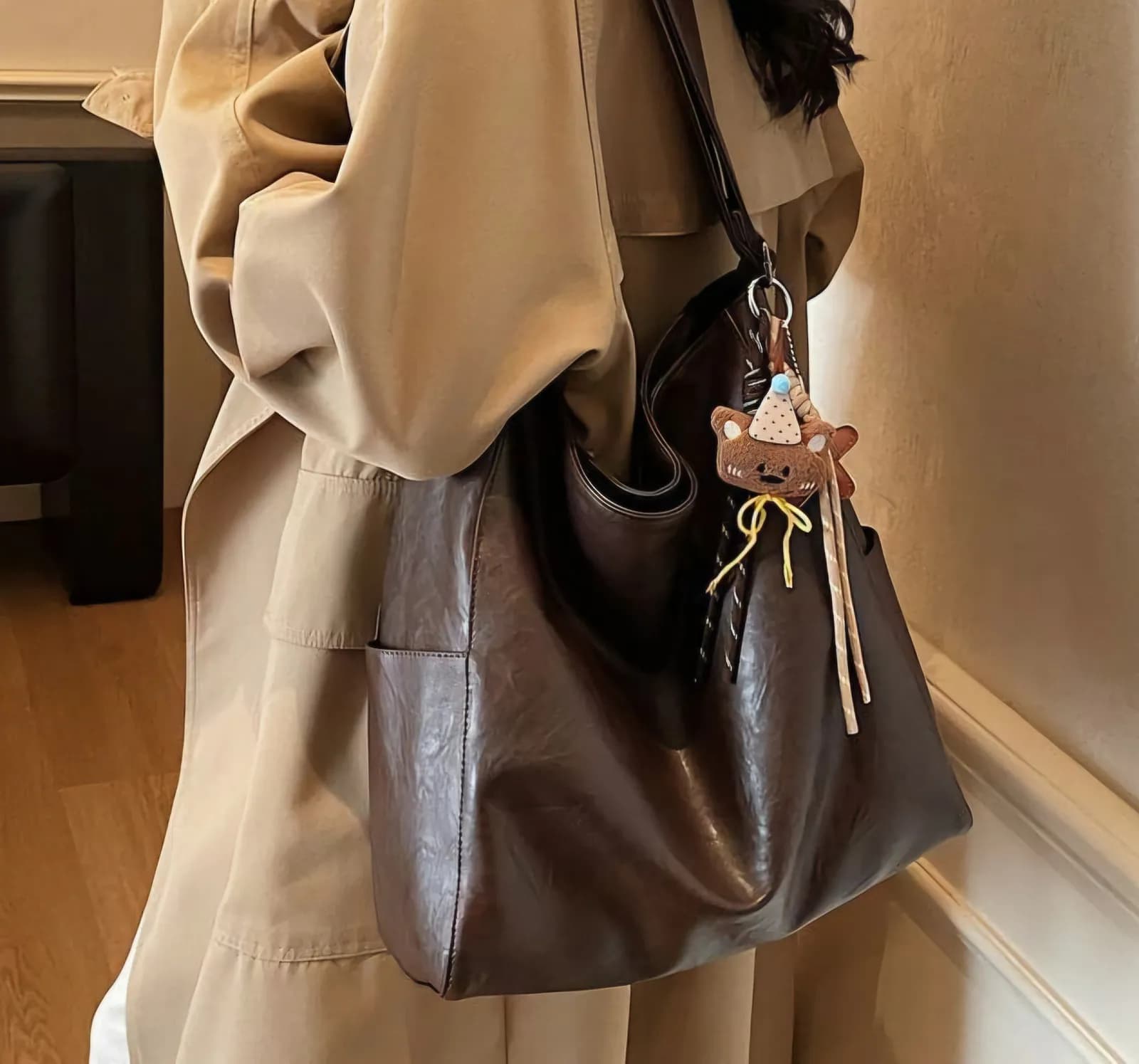 No Brand Specified Vintage Slouchy Faux Leather Hobo Tote Bag with Bear Charm — view 4 — buy original in Bangladesh