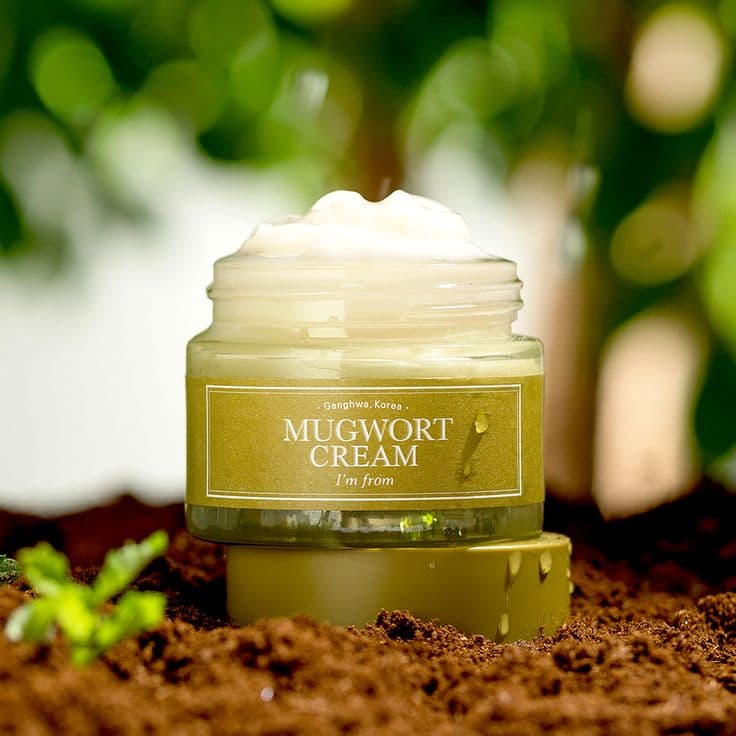 Mugwort cream soothing texture close-up